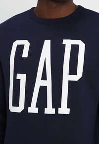 GAP Felpa - dark blue