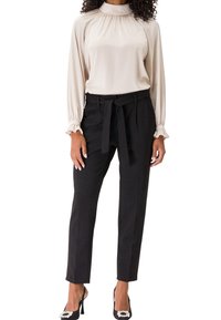 zero Blouse - beige