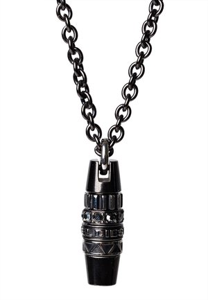 Collana con catena in metallo nero e pendente cilindrico con strass e bande con testo in rilievo "DIESEL".
