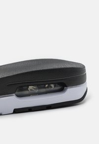 Thumbnail Image 6