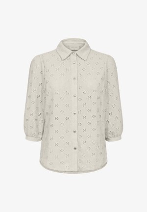 Lichtgrijze blouse met een knoopsluiting aan de voorkant, oogjespatroon en ballonmouwen. Heeft een klassieke kraag en parelachtige knopen.