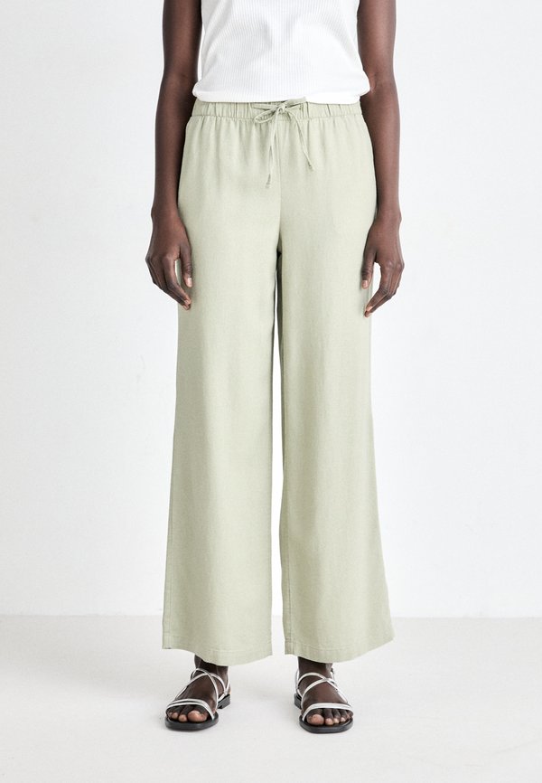 ONLCARO PULL UP PANT - Trousers - tea