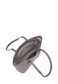 Borsa a tracolla grigia chiara con due spallacci, scomparto principale con zip e diverse tasche interne. Esterno in pelle liscia, design minimalista.