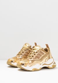 sandro Sneakers - gold-coloured