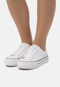 mtng Zapatillas - blanco roto