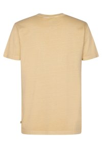 Tricou cu mâneci scurte, de culoare galben deschis, realizat dintr-un material moale cu o textură subtilă. Are un decolteu rotund și cusături la marginile mânecilor.