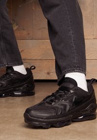 Nike Sportswear AIR VAPORMAX EVO - Sapatilhas - black