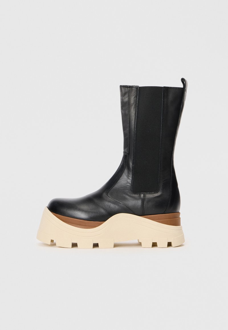 ALOHAS Plateaulaarzen zwart