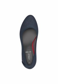 Tengerészkék, slip-on lapos cipő, kerek orral, perforált felsőrésszel, puha habbélésű talppal és piros díszítéssel a bélésben, 37-es méret.