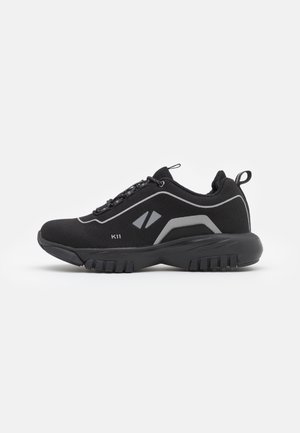 all in Baskets basses - black
