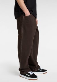 Vans SKATE CHECK LOOSE - Relaxed fit -farkut - medium grey