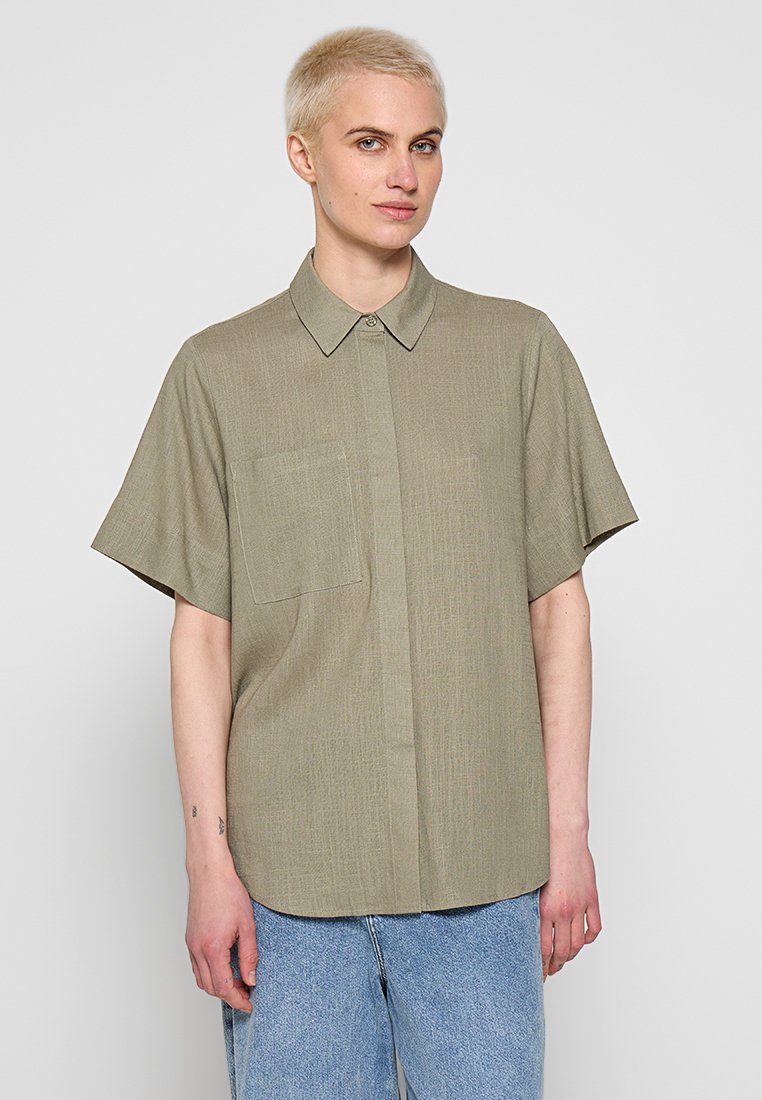 Selected Femme Overhemdblouse olijfgroen