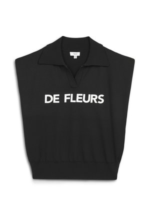 Schwarzes ärmelloses Poloshirt mit einem Kragen. Auf der Vorderseite befindet sich weißer Blocktext "DE FLEURS". Glattes Material mit geripptem Saum.