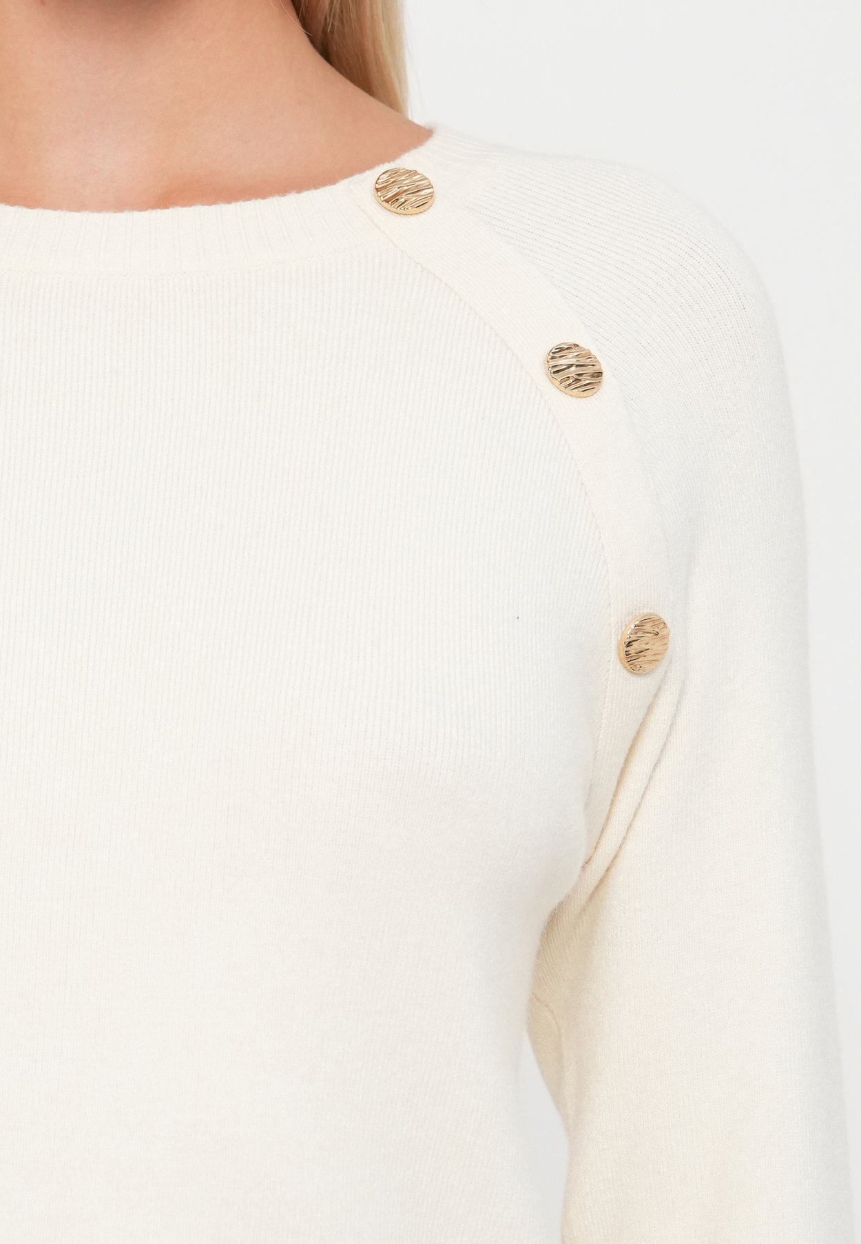 ONLIBI ELLA BUTTON O NECK