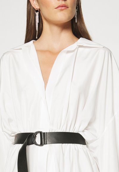 Norma Kamali SUPER OVERSIZED FLARED MINI DRESS - Φόρεμα πουκάμισο - snow white