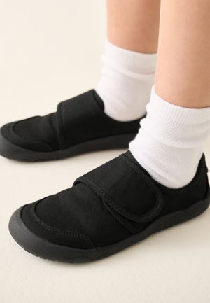 Next, REGULAR FIT, czarny