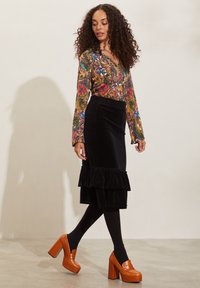 Odd Molly CELESTE - Tunika - autumn green