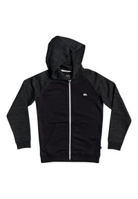 Felpa nera con zip e cappuccio, maniche a raglan grigio scuro a contrasto, due tasche frontali e un piccolo logo sul petto. Tessuto morbido.