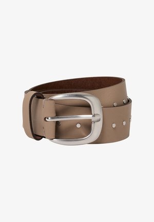 Ceinture en cuir beige dotée d'une boucle en métal argenté, de rivets décoratifs et d'une texture lisse. Conçue avec une forme classique pour plus de polyvalence.