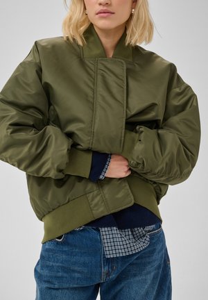 My Essential Wardrobe, HELGAMW - Bomberjacke - olive night