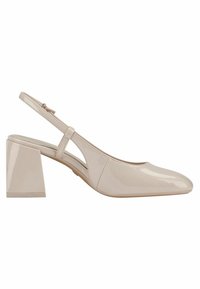 Escarpin slingback en cuir verni beige avec bout pointu, talon bloc et bride réglable sur fond blanc.