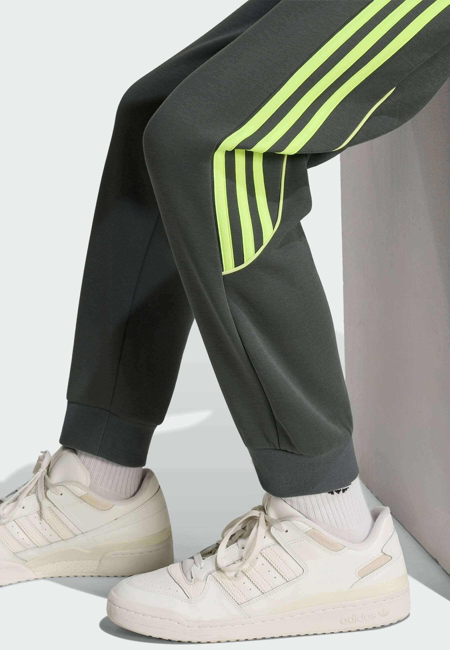 adidas Originals ADIDAS ORIGINALS SPACER TRACK PANTS UNISEX