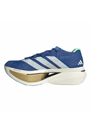Scarpa da corsa Adidas blu con strisce bianche, suola spessa curva con accento dorato e testo "STRUNG" sul lato.
