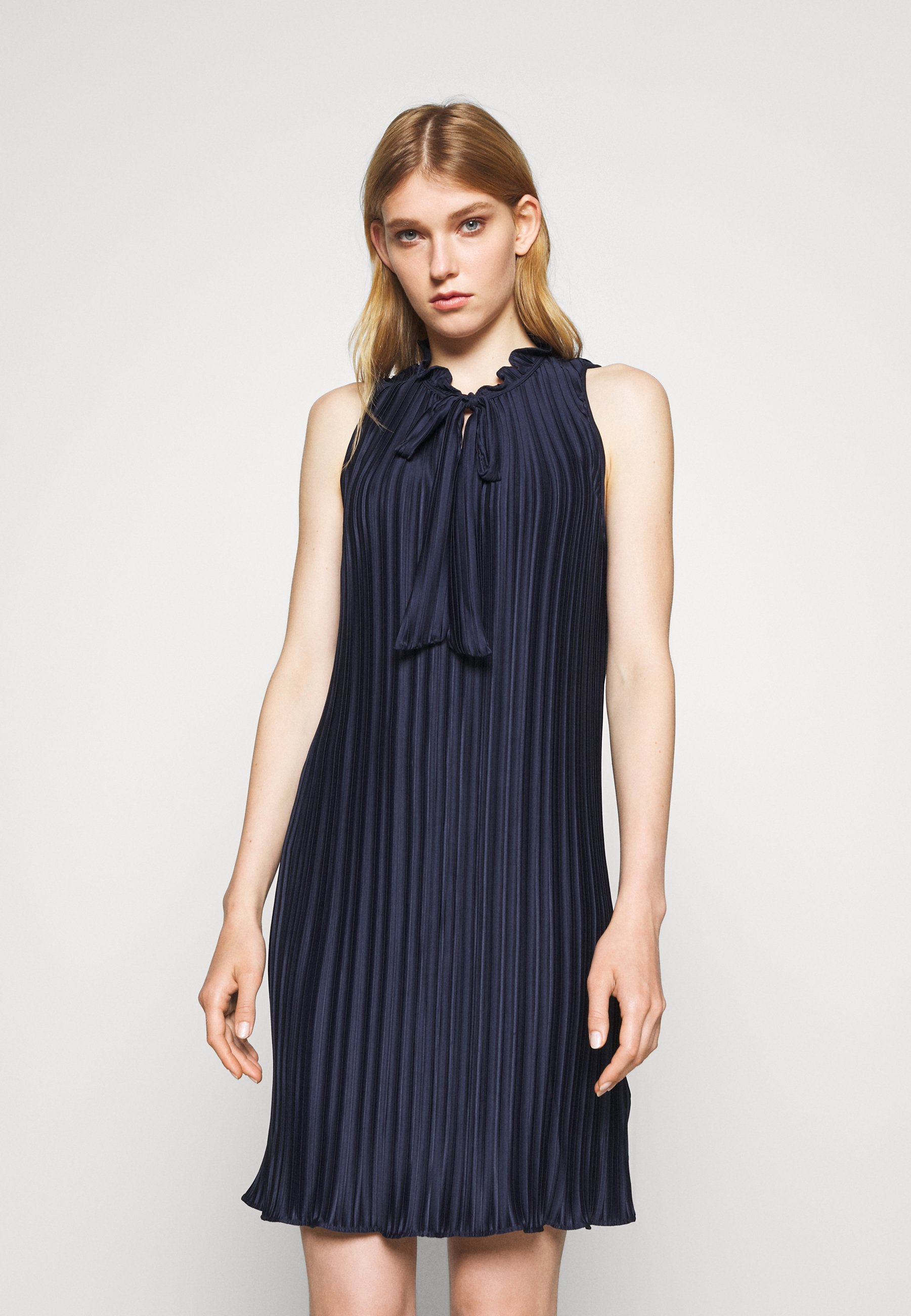 TIE NECK - Cocktail dress / Party dress 