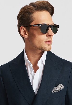 Pako Lorente, - Okulary przeciwsłoneczne