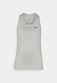 Jasnoszara koszulka na ramiączkach z okrągłym dekoltem, wykonana z miękkiego materiału. Posiada małe czarne logo Nike na lewym piersiu. Bez rękawów.