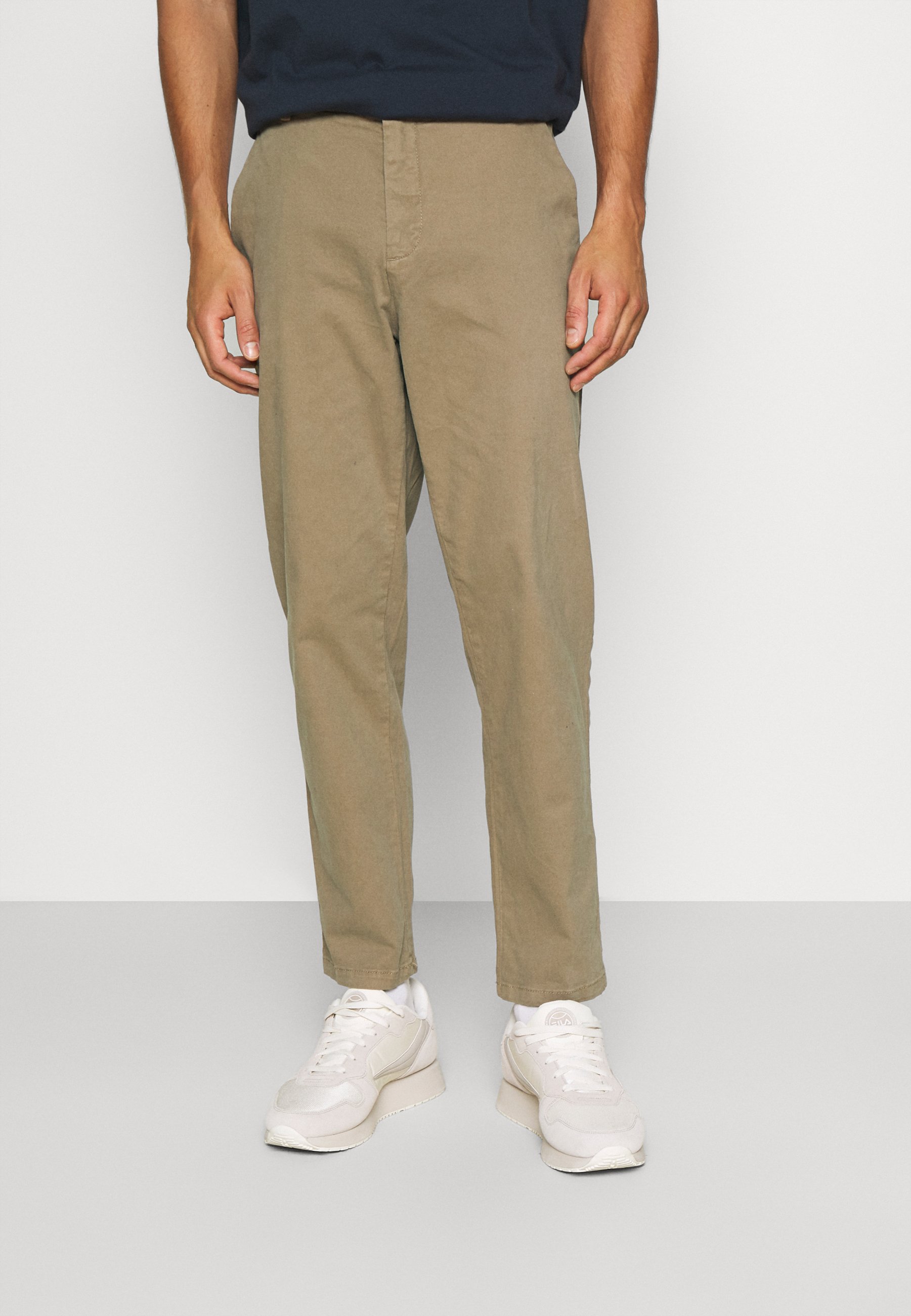 Springfield Pantalón Estilo Cargo Con Bolsillos Laterales Verde | Pantalones  Mujer ⋆ Treboada