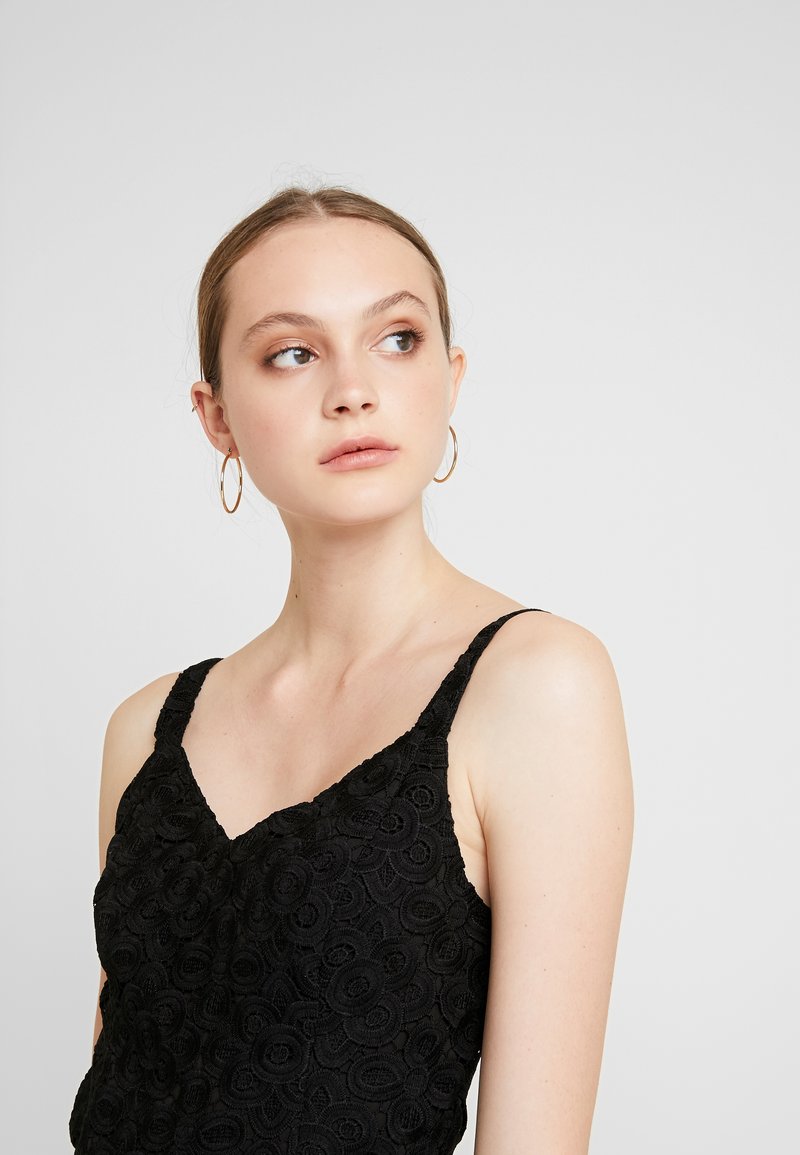 Hollister Co Dress Cocktailkleid Festliches Kleid Black Schwarz Zalando De 