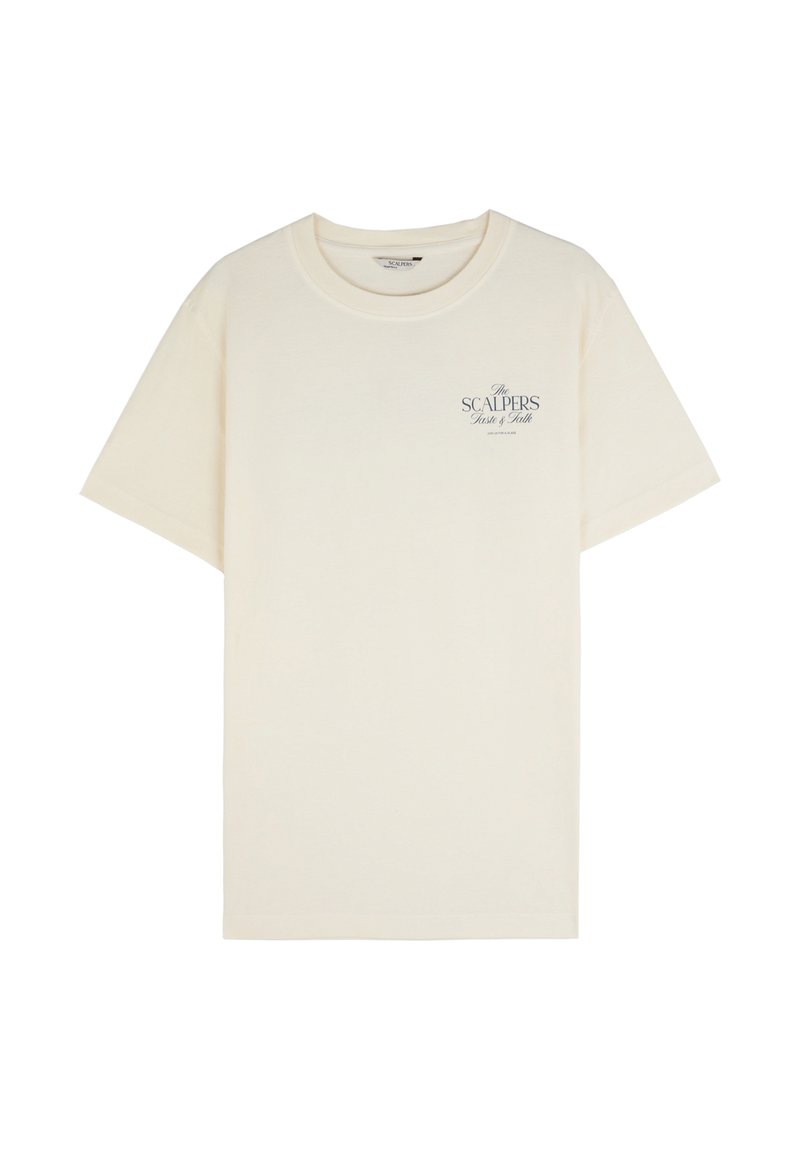 Camiseta corta de manga con tejido de algodón. Presenta un texto de logo azul "The SCALPERS" en la parte frontal. Ajuste sencillo y casual.