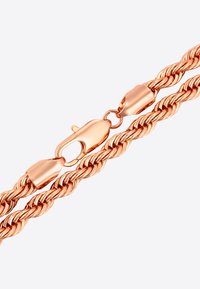 Bracciale in catena attorcigliata in oro rosa con un sicuro gancio a moschettone. Presenta una superficie liscia e uno spessore uniforme lungo tutta la lunghezza.