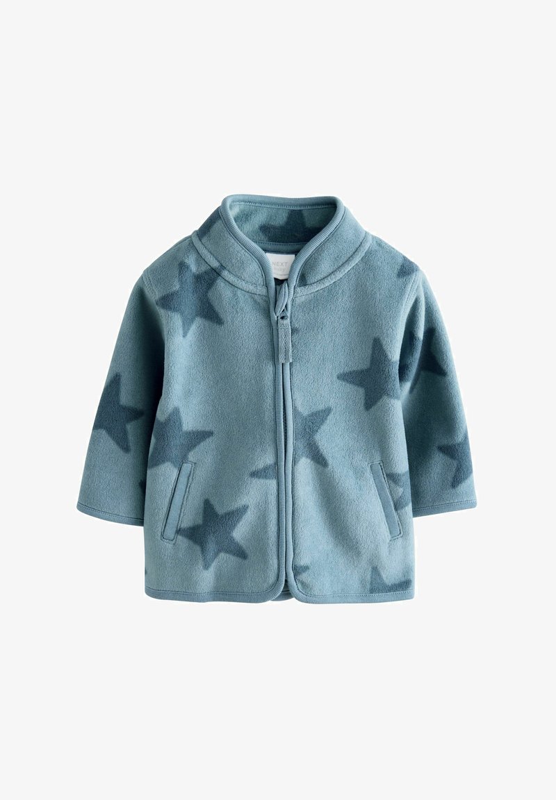 Blauwe fleecejas voor kinderen met donkerblauwe sterrenpatronen, voorrits, twee zakken en een opstaande kraag.