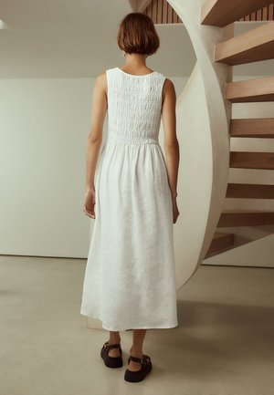 Next, TALL FIT - SHIRRED MIDI SUMMER - Vestito casual - white