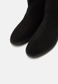 Tommy Hilfiger FLAG LONG  ZIP - Zābaki - black