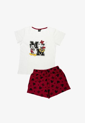 Weißes T-Shirt mit schwarzen und roten Cartoonfiguren in Druckgrafik, kombiniert mit roten Shorts, die mit schwarzen Mickey-Maus-Mustern verziert sind.