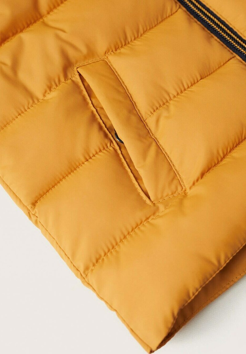 Kinder Jacken | Mango Kids UNICOBV Weste mosterd/senf - TW35141 Kinder Jacken | Mango Kids UNICOBV Weste mosterd/senf - TW35141