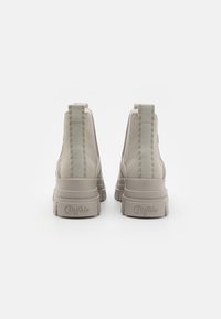 Buffalo ASPHA CHELSEA WARM - Aulinukai su platforma - light grey