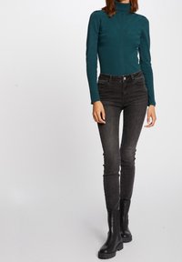 Morgan Trui - dark green