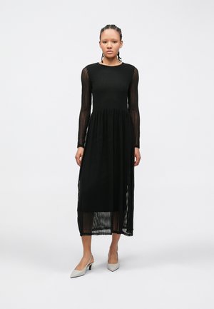 VITIONA O NECK MIDI DRESS - Robe de soirée - black beauty