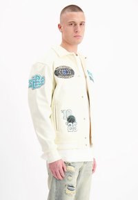 Black Bananas DESERT RACE VARSITY - Bomberjacks - beige