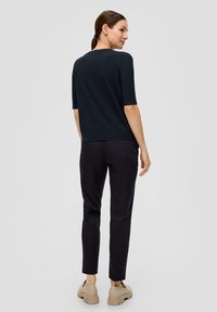 s.Oliver BLACK LABEL - T-shirt basic