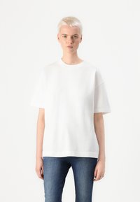 GAP - VINTAGE BOYFRIEND - Osnovna majica kratkih rukava - new off white Minijatura 1