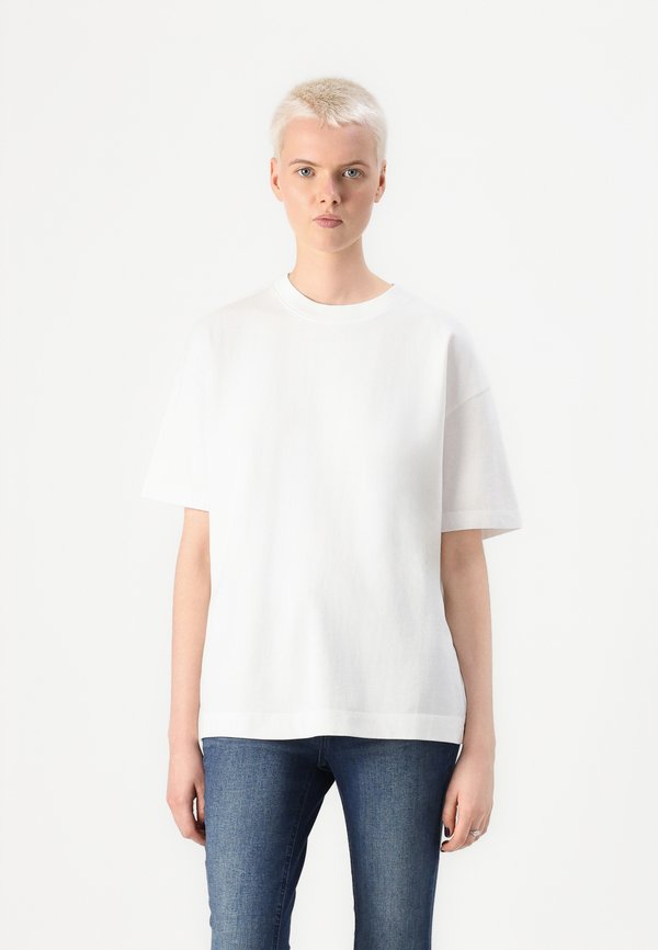 VINTAGE BOYFRIEND - Basic T-shirt