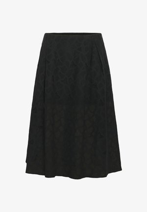 Jupe noire en tissu texturé arborant un motif géométrique subtil, avec un design évasé et des plis pour plus de volume.