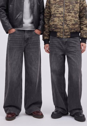 YOURTURN by Zalando, UNISEX EMBROIDERY - Торбести дънки - black denim