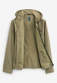 Jachetă ușoară, de culoare khaki, cu glugă, închidere cu fermoar și două buzunare laterale. Textură netedă și design simplu, funcțional.