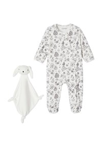 Weißer Baby-Overall mit grauem botanischem Druck und langen Ärmeln, kombiniert mit einer weißen Sicherheitsdecke aus weichem Stoff in Form eines Hasen.